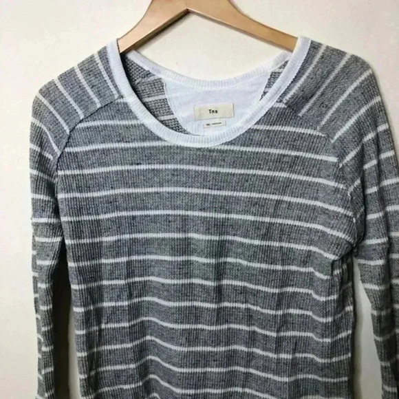Aritzia Tna Alder Thermal‎ Striped Waffle Knit Tops - Picture 4 of 6